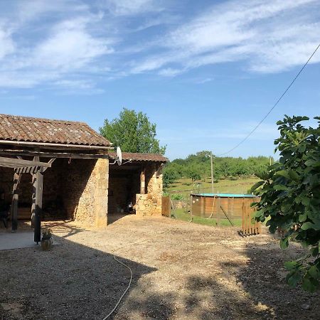 Gite De L Oustalneou Cuzorn Bagian luar foto